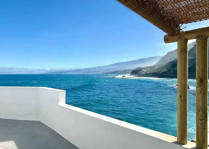 Σπίτι διακοπών Casa Riva, With Pool Overlooking The Sea *