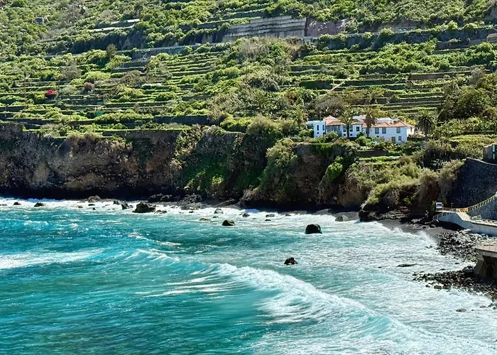 Casa Riva, With Pool Overlooking The Sea Las Aguas