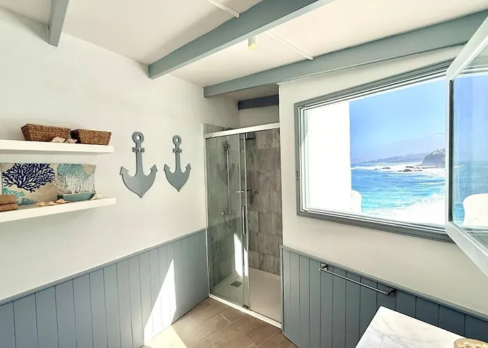 Casa Riva, With Pool Overlooking The Sea Dom wakacyjny *