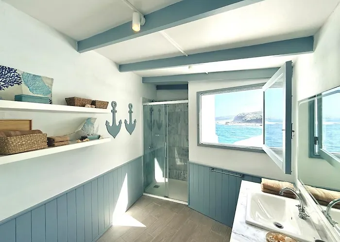 Casa Riva, With Pool Overlooking The Sea Сasa de vacaciones *