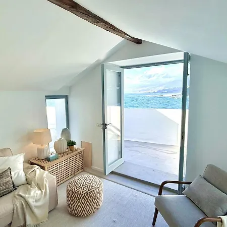 Casa Riva, With Pool Overlooking The Sea Las Aguas