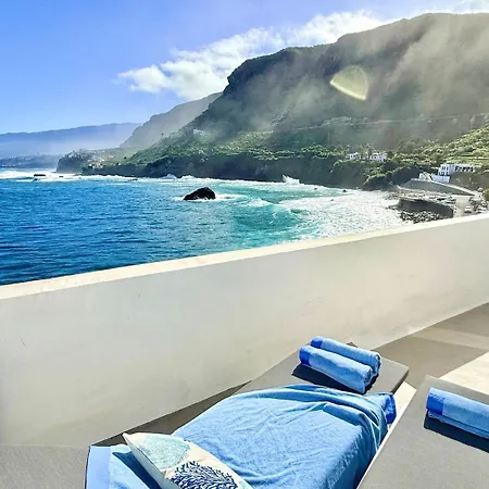 Casa Riva, With Pool Overlooking The Sea * Las Aguas