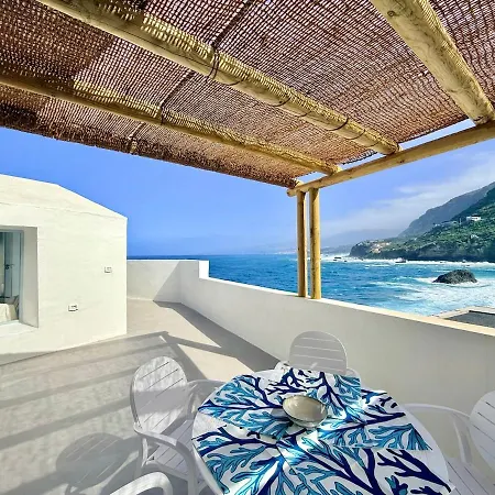 Casa Riva, With Pool Overlooking The Sea Лас-Агуас