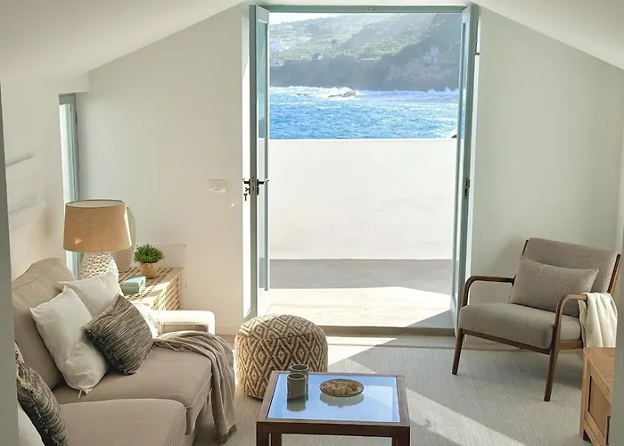 Casa Riva, With Pool Overlooking The Sea Las Aguas