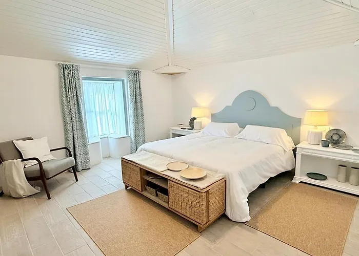 Casa Riva, With Pool Overlooking The Sea Las Aguas